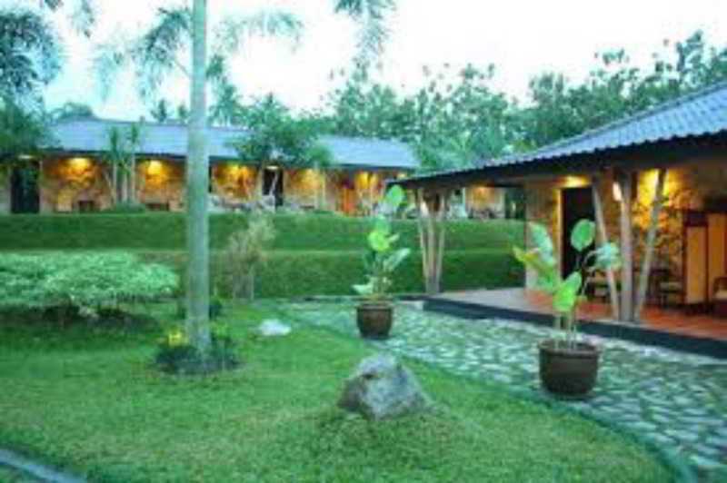 Sambi Resort, Spa & Restaurant Pakem Bagian luar foto